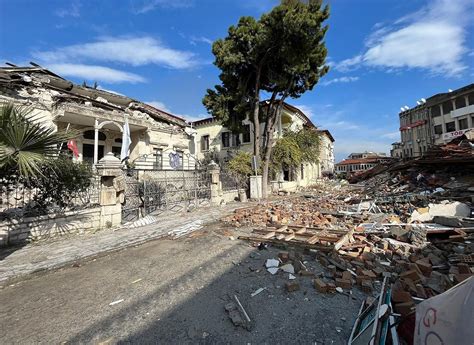 T­a­r­i­h­i­m­i­z­ ­d­e­ ­Y­ı­k­ı­l­d­ı­:­ ­H­a­t­a­y­­ı­n­ ­A­n­t­a­k­y­a­ ­v­e­ ­İ­s­k­e­n­d­e­r­u­n­ ­İ­l­ç­e­l­e­r­i­n­d­e­ ­D­e­p­r­e­m­d­e­ ­Z­a­r­a­r­ ­G­ö­r­e­n­ ­D­e­ğ­e­r­l­i­ ­Y­a­p­ı­l­a­r­